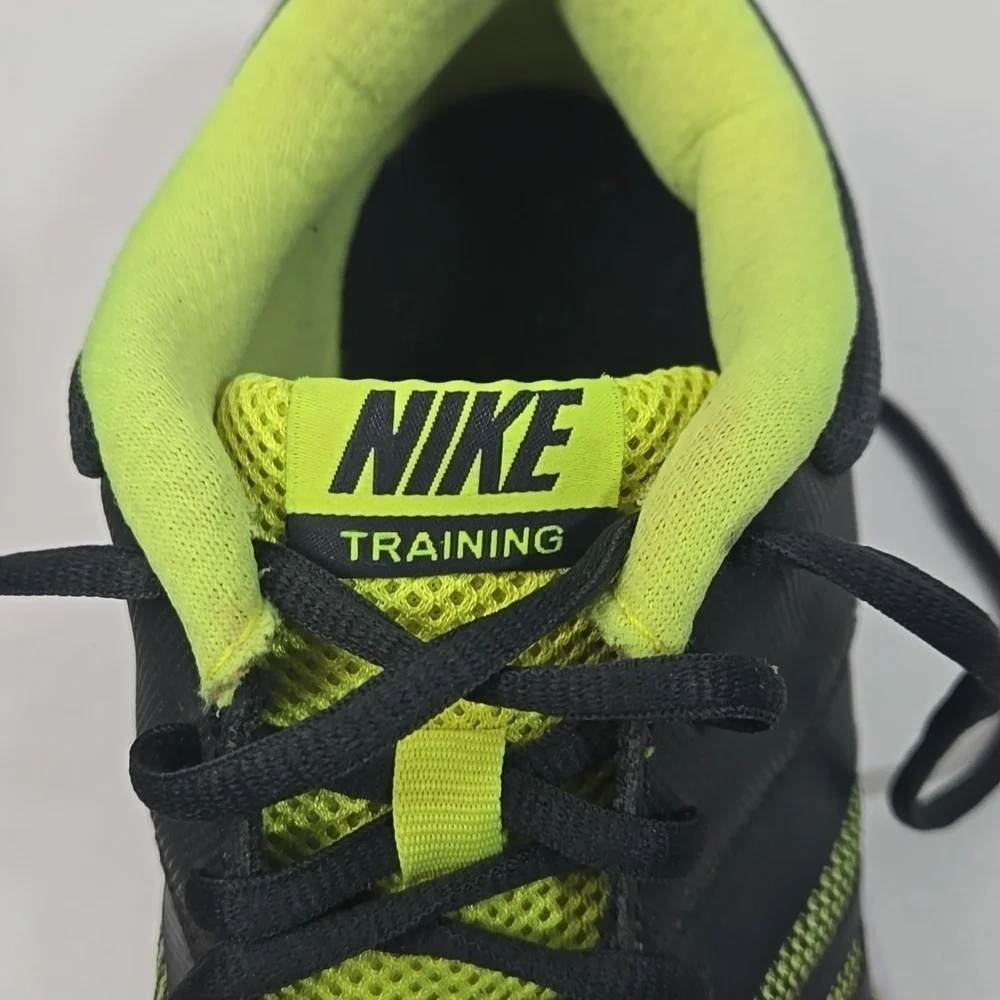 Nike Boys Flex Show TR5 Black and Neon